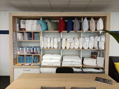 Intérieur magasin de literie Mulhouse - Wittenheim - [2]